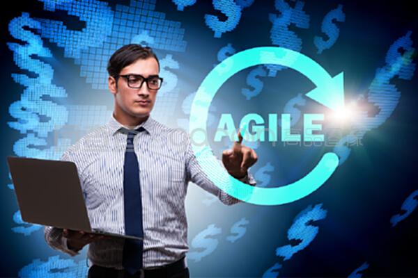 敏捷軟件開發 擁抱變化，持續交付價值的核心理念與實踐